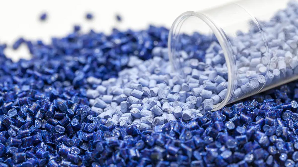 Il primo pellet creato con la plastica riciclata proveniente dagli oceani